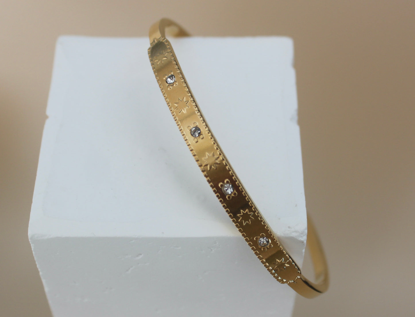 ISLA cuff