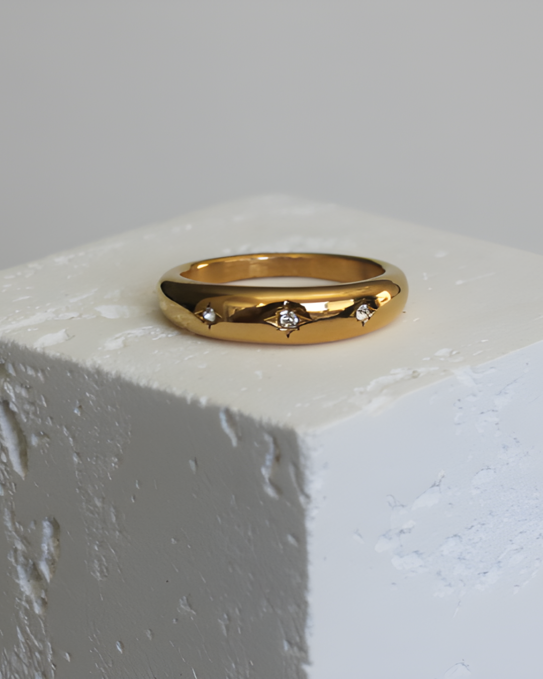 EZRA ring