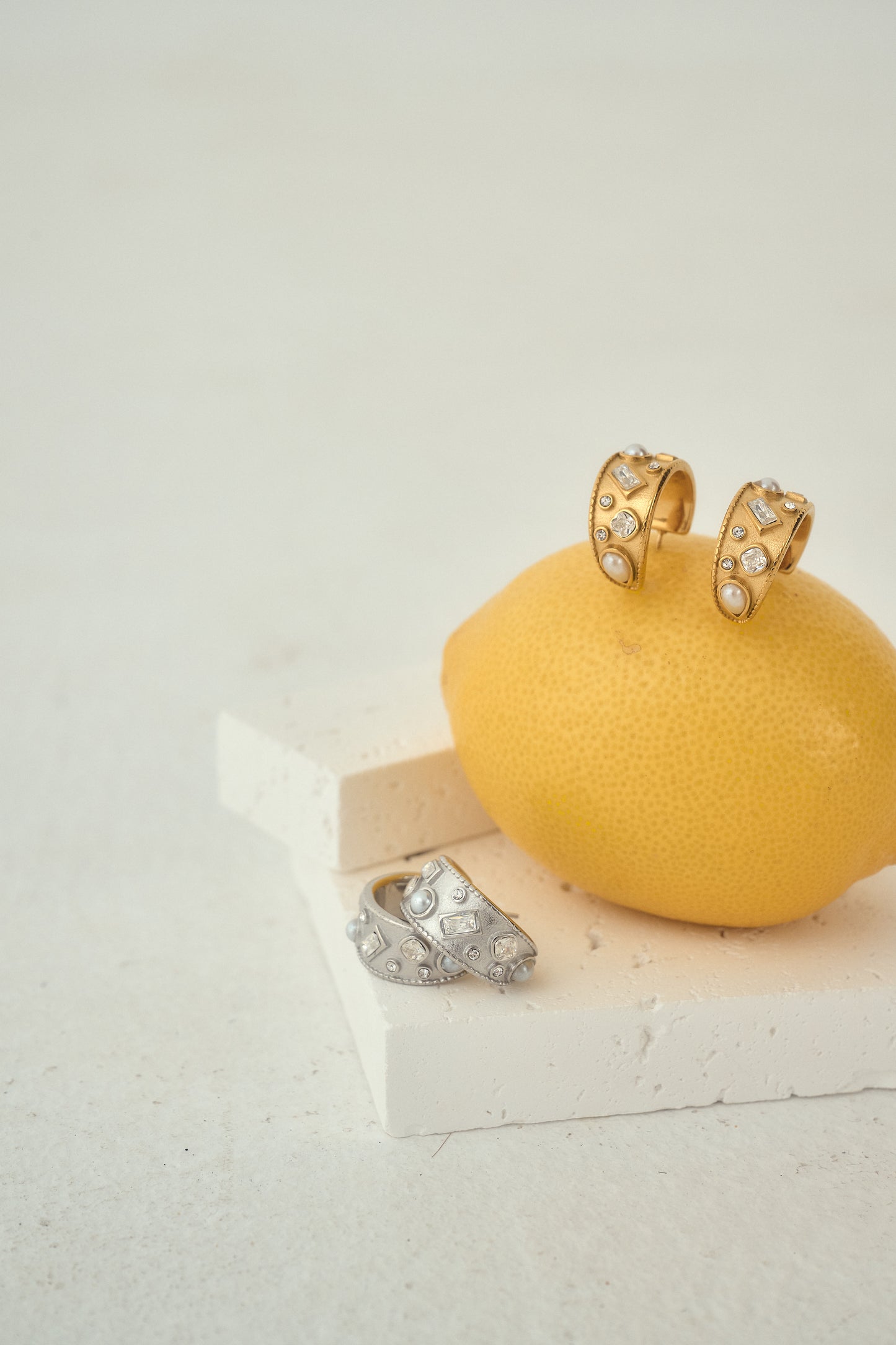 JOLIE earring